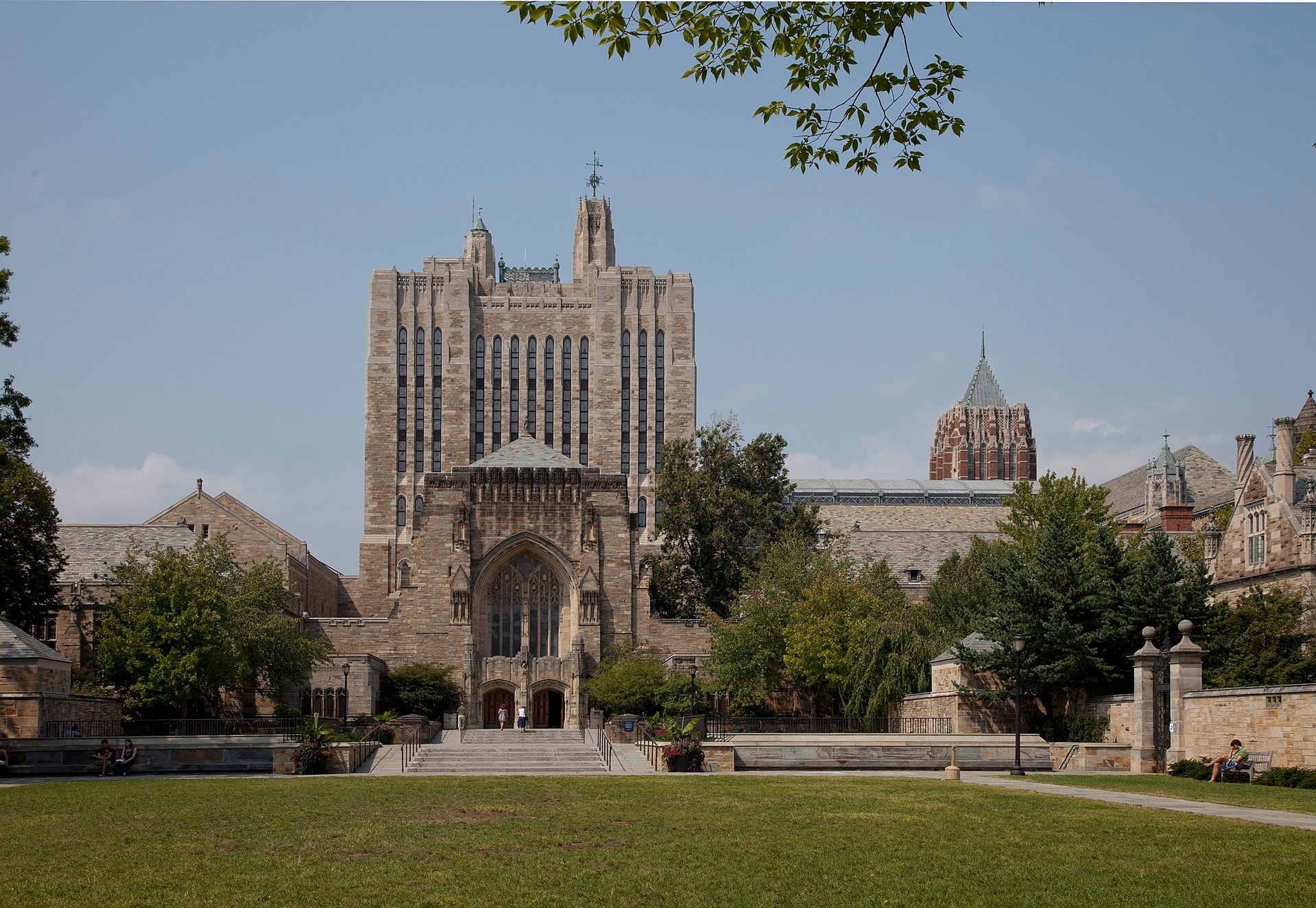Students crossing Yale University's Cross Campus toward Sterling Memorial Library
